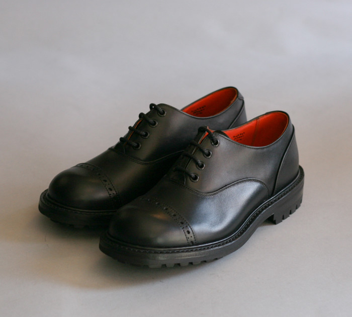 M7401 QUILP by Tricker's for The Old Curiosity Shop – The Old 